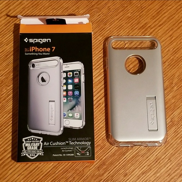 NIB Spigen Iphone 7 case - Picture 4 of 4